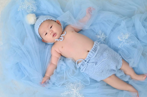 巴音郭楞7个月宝宝喝水量 巴音郭楞7个月宝宝喝水量